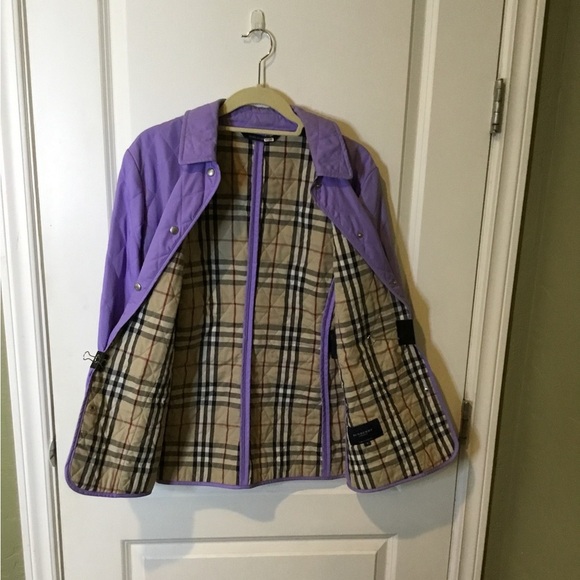 BURBERRY JACKET WITH FRONT BUTTON CLOSURE, CLASSIC NOVA CHECK LINING,SIZE SMALL​ - Picture 2 of 4